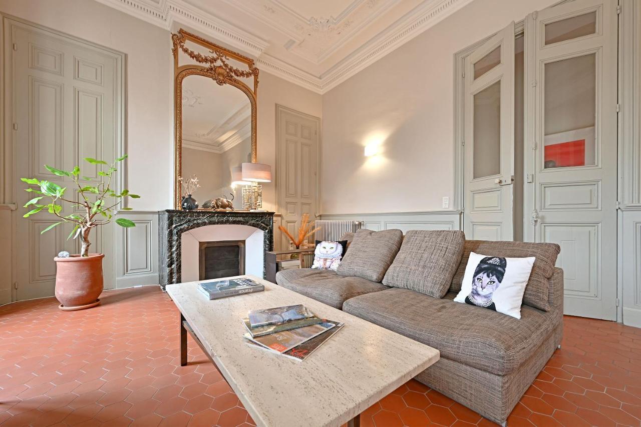 Le Vieux Sextier - Ac Clim - Lumineux - Wifi - Hypercentre Appartement Avignon Buitenkant foto
