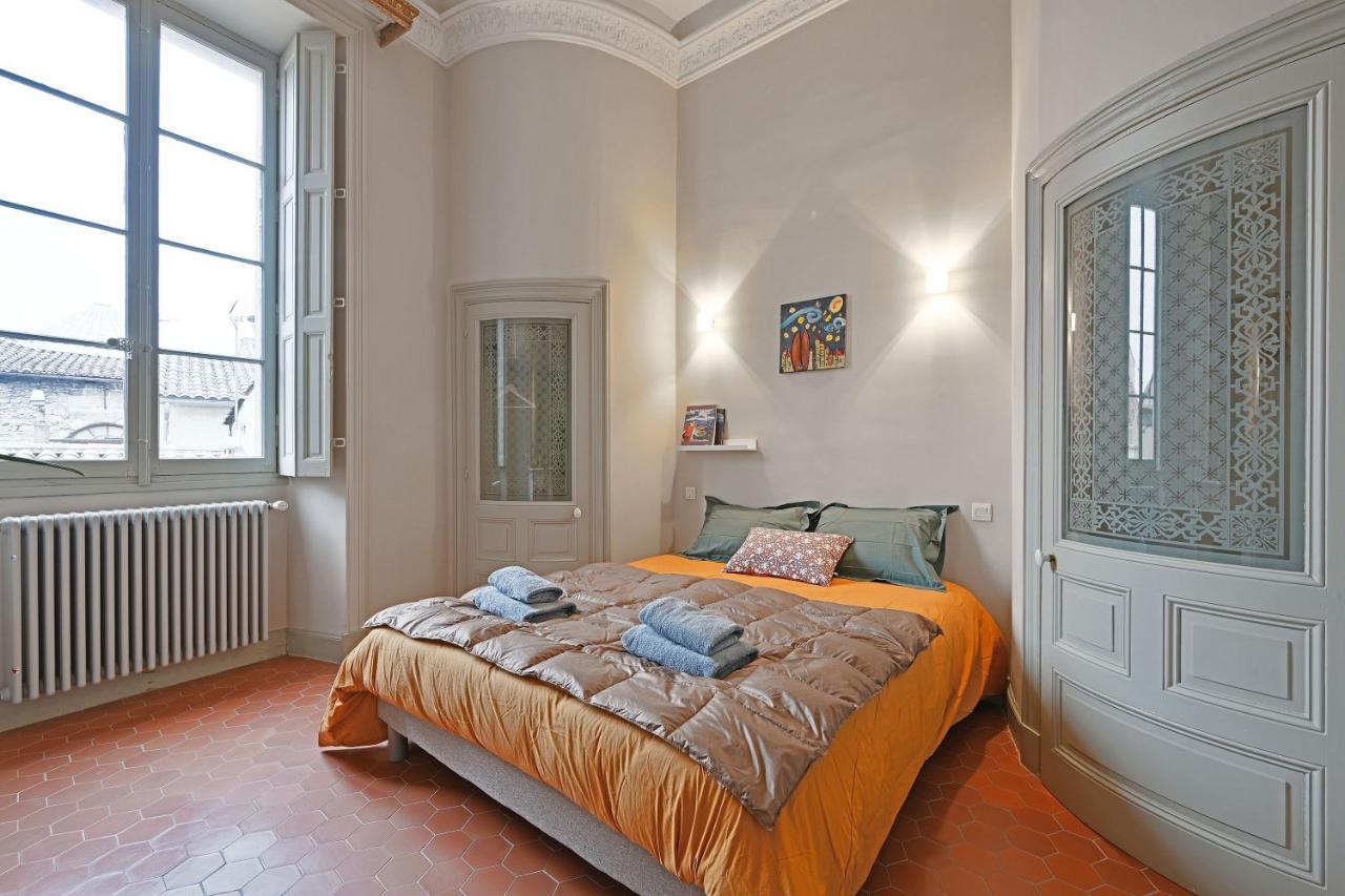 Le Vieux Sextier - Ac Clim - Lumineux - Wifi - Hypercentre Appartement Avignon Buitenkant foto